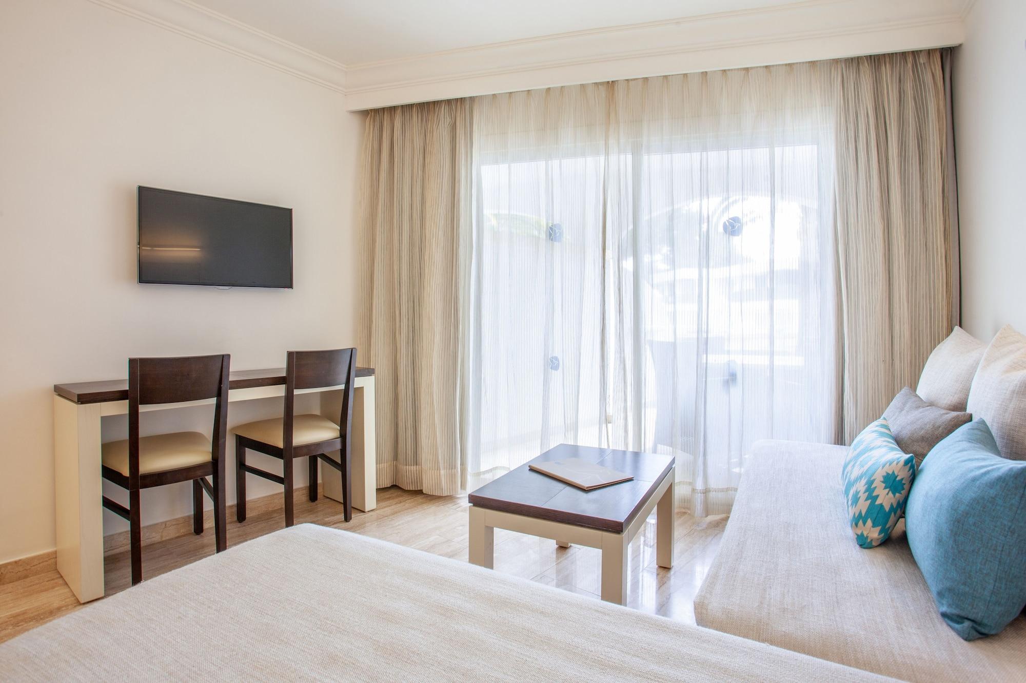 Grupotel Los Principes & Spa Platja de Muro Εξωτερικό φωτογραφία