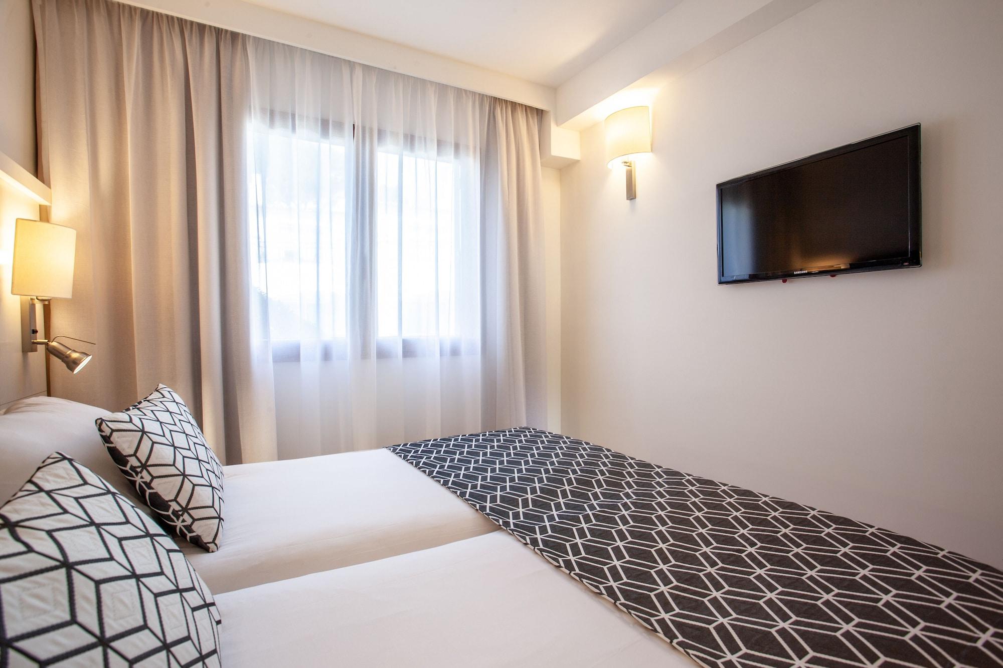 Grupotel Los Principes & Spa Platja de Muro Εξωτερικό φωτογραφία