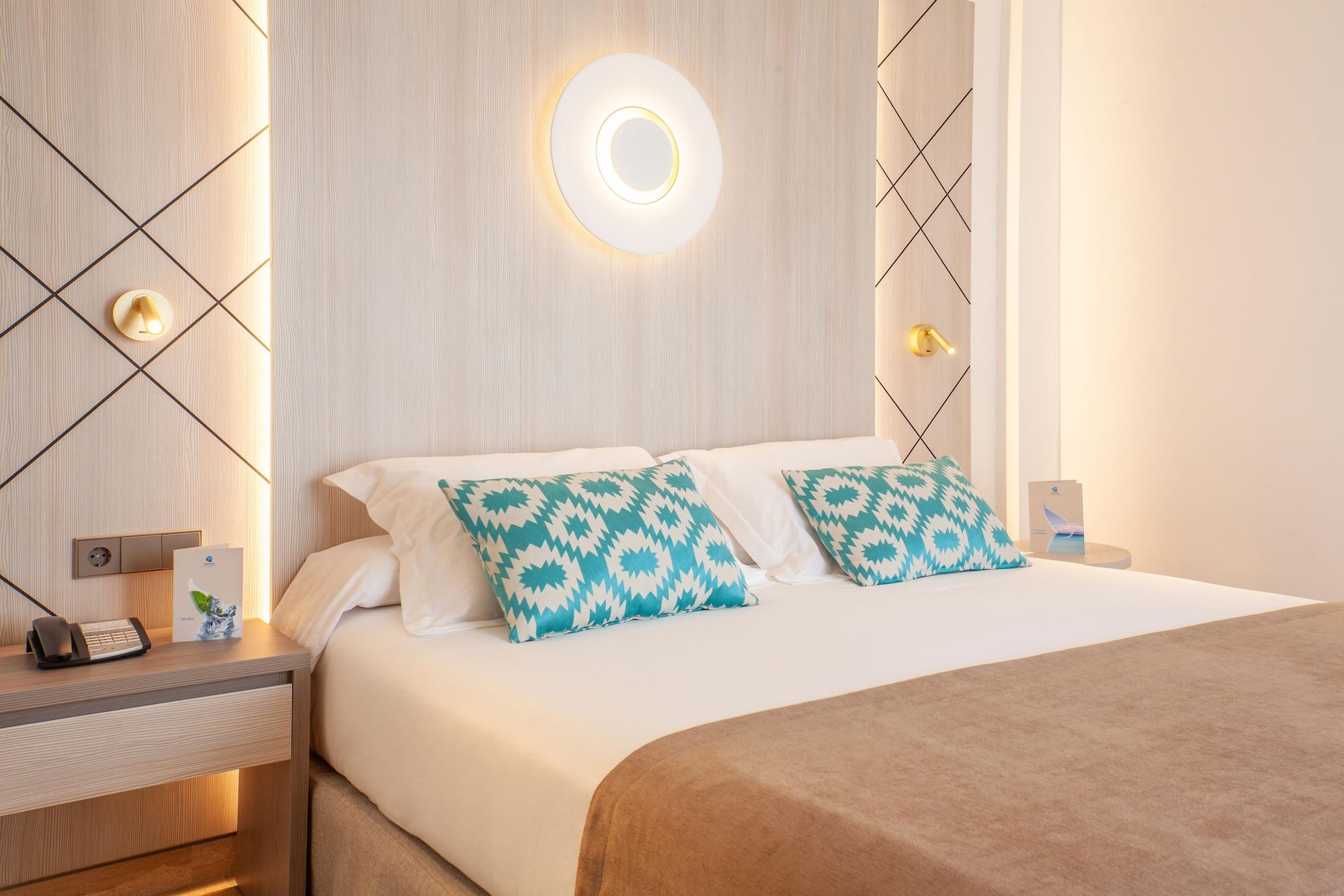 Grupotel Los Principes & Spa Platja de Muro Εξωτερικό φωτογραφία